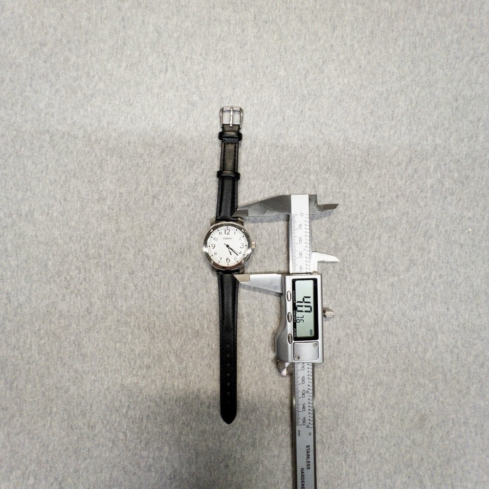 Fossil‎ Minimalist Black & White 34mm Watch New Battery - Picture 10 of 14